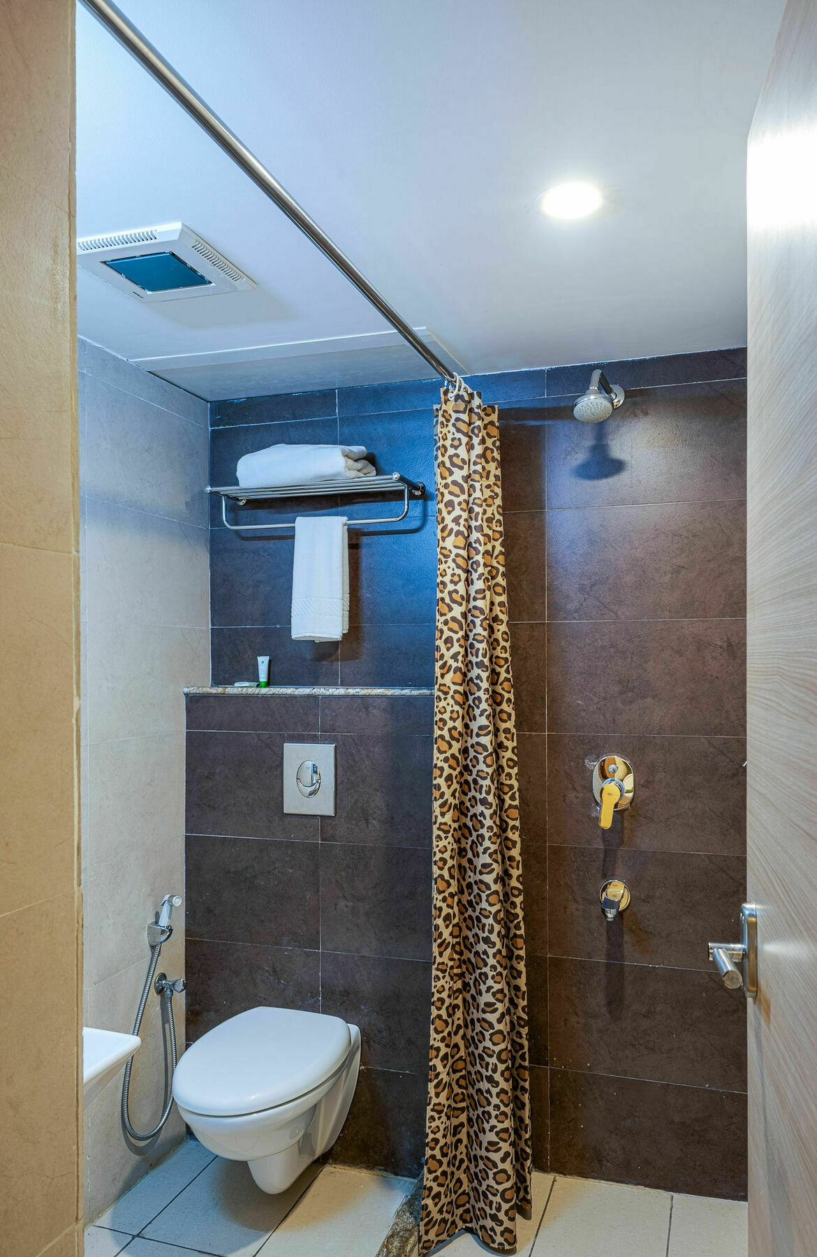 Treebo Fourth Avenue Chennai Exterior foto